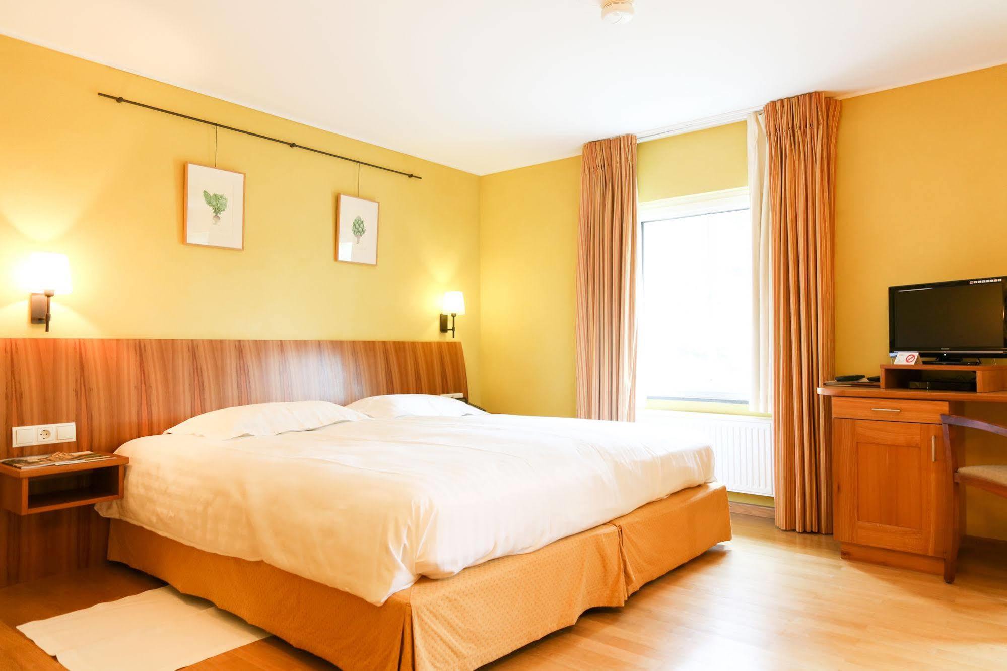 Manoir Kasselslay Hotell Clervaux Exteriör bild